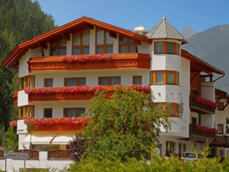 Hotel Troschana Flirsch Exterior foto